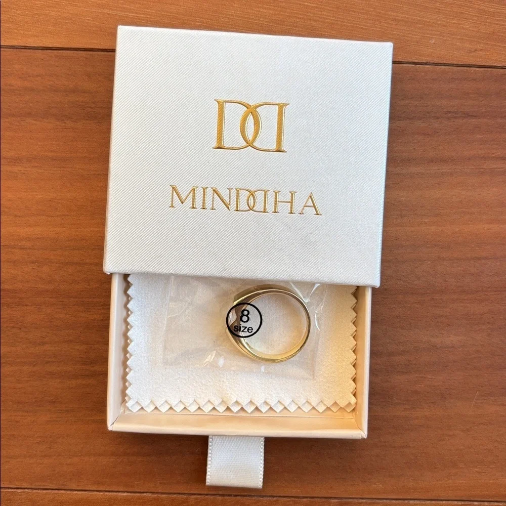 NWT CZ ring